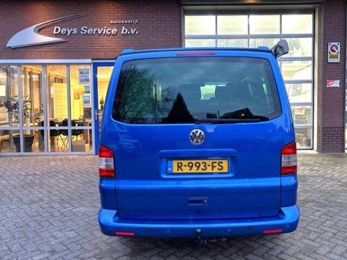 Volkswagen California 2.5 TDI Camper van | &iexcl;T&eacute;cnicamente en muy buen estado! | Aire acondicionado | Navegador Pioneer | Calefacci&oacute;n de asientos | Sensor de aparcamiento | Etc. foto: 3