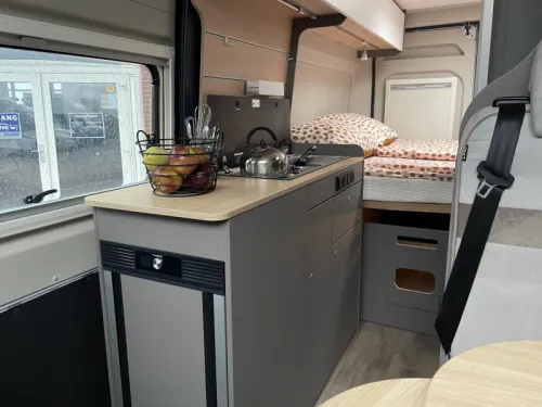 LMC Innovan 600 4 Pers Aufstelldach Foto: 15