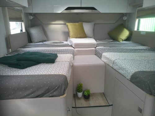 Hymer Tramp S 685 Like new! super complete photo: 12