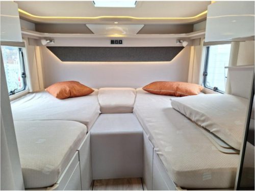Hymer Tramp S 585 Pop-top roof + Single beds photo: 14