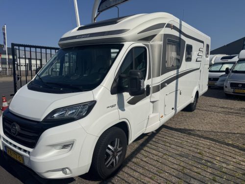 Hymer T 704 SL single beds levelling system photo: 2