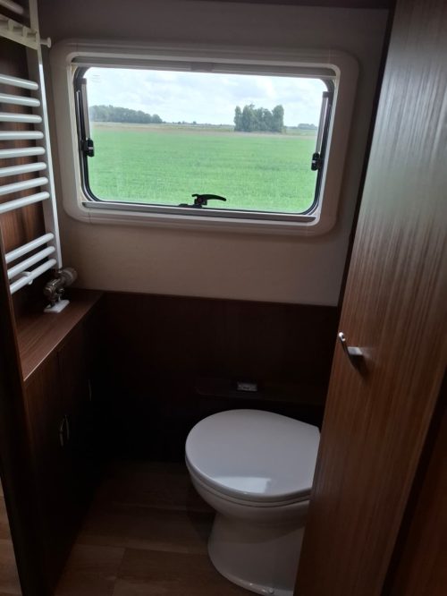 Niesmann bischoff Flair 880 LE photo: 14