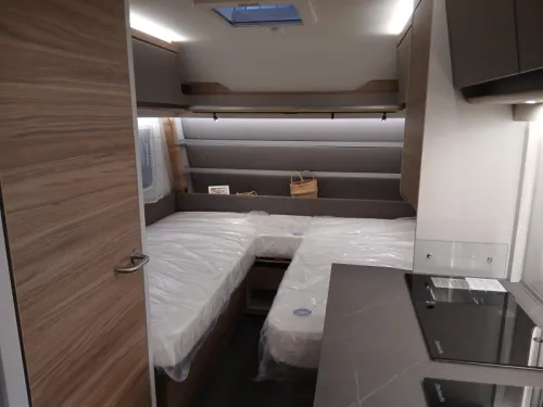 Dethleffs Nomad 460 EL Foto: 9