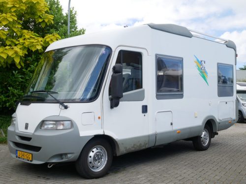 Fiat Knaus Travel Liner, A-class, French bed, Pop-top roof!! photo: 2