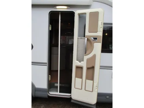 Knaus Sun Ti 650 MF  photo: 12
