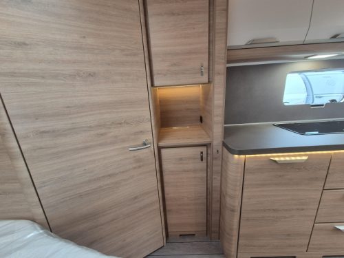 Knaus Sudwind Black Selection 580 UF ALDE Heizung  Foto: 11