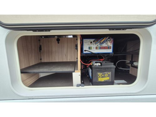 Hymer Exsis-I 588 EX Euro 6 / Single beds photo: 19