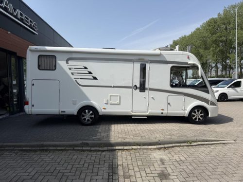 Hymer B 588 Automatic Single Beds Pop-top roof 2X Air Conditioning Inverter Solar Panel photo: 8