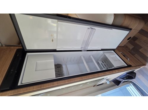 Weinsberg CaraCore 650 MF photo: 9