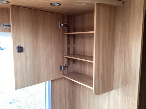 Avanc&eacute; Dethleffs Camper 450 DB foto: 18