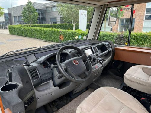 Hymer B514l | Fixed Bed | L-Seating | Cassette Awning | Air conditioning | Bearlock | Camera | NAVI | Apple Carplay | TV photo: 7