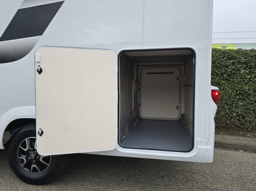 Hobby OPTIMA ONTOUR V65 GE ONLY 16,839 KM !! AIR SUSPENSION SINGLE BEDS TV + SATELLITE SOLAR PANEL SWIVEL SEATS photo: 3