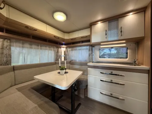 Hobby De Luxe 460 UFE Rangierhilfe / Kassettenmarkise  foto: 10