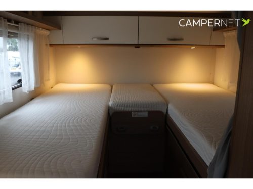 Carado V337 140hp | Roof air conditioning | Single beds | Lithium | Awning | Compact Model | Bike rack | Multimedia system | LED TV | Awning | photo: 15
