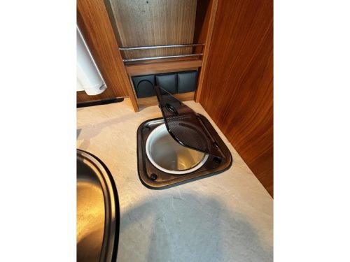 Dethleffs Esprit 7090 TV & satellite dish, air suspension  photo: 15