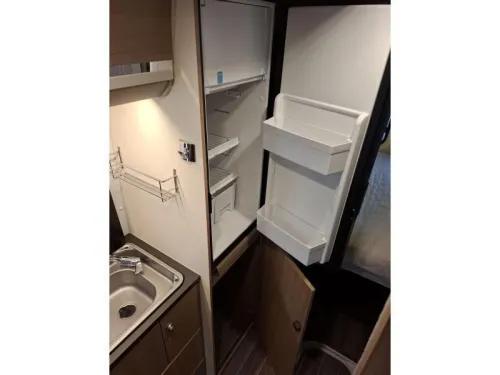 Adria Twin 600 SPT 130PS Querbett Klimaanlage Foto: 12