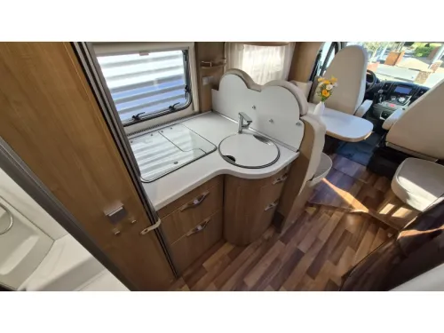 Hymer Tramp 678 Single beds 150HP Heavy  photo: 14