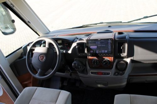 Carthago Chic C Line I 5.0 1. Besitzer Fiat 3.0 Liter 160 PS 4250 kg Chassis Einzelbetten 5 Sitzpl&auml;tze (122 Foto: 19