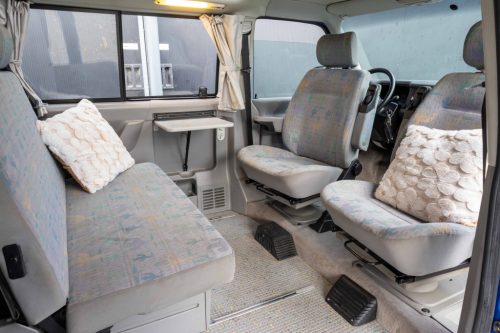 VOLKSWAGEN CALIFORNIA Foto: 17
