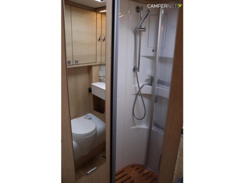Hymer BMC-I 600 White Line 170hp Automatic | Alde heating | Truma roof air conditioning | Single beds | SLC chassis | Pop-up bed | Awning | Bicycles photo: 21