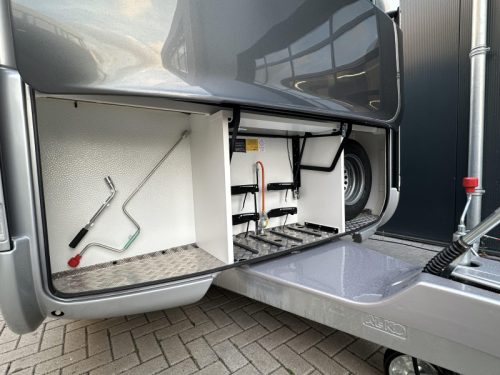 Adria Astella 754 DP Exklusiv in den Niederlanden Foto: 21