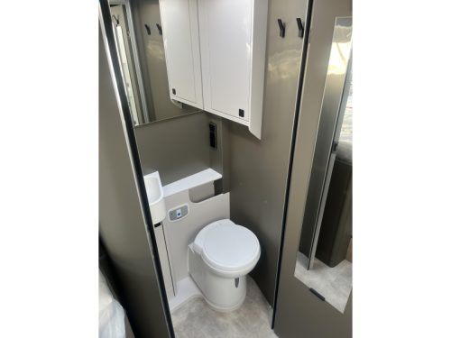 Hymer GT-S 685 ann&eacute;e mod&egrave;le 27 photo : 16