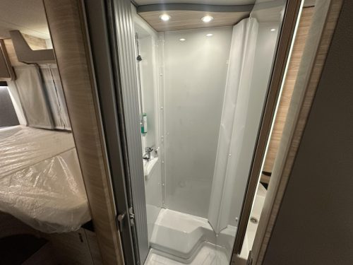Knaus Van TI Plus 650 MEG platinum| ex-rental  photo: 15