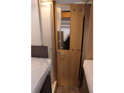 LMC Tourer T730G 165pk | L&auml;ngsbetten | Thule Markise | Thule Fahrradtr&auml;ger| Separate Dusche | Zenec Multimediasystem | Foto: 21