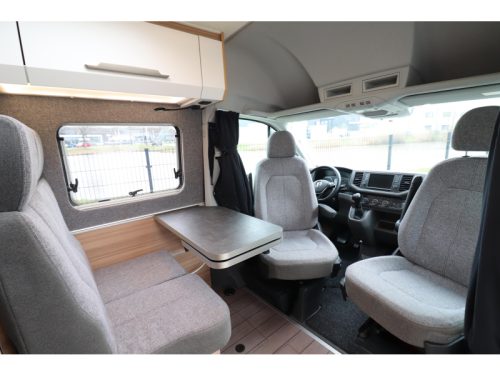Knaus BoxDrive 680 ME VOL Single beds 180HP photo: 10