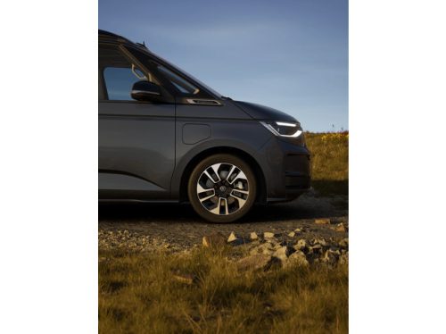 Volkswagen California Ocean 1.5 eHybrid 180 kW / 245 HP DSG 4Motion Facelift expected November photo: 6