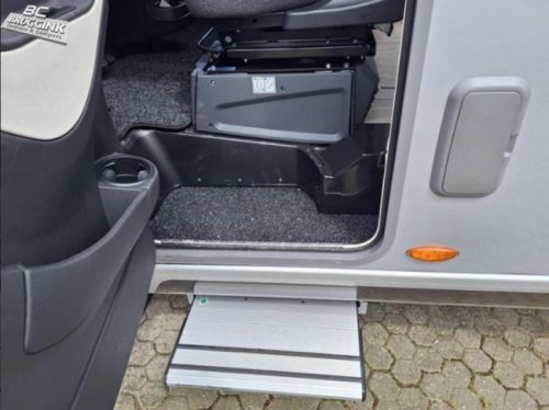 Hymer Exsis-I 580 PURE EINZELBETT 214CM +  HUBBETT Foto: 18