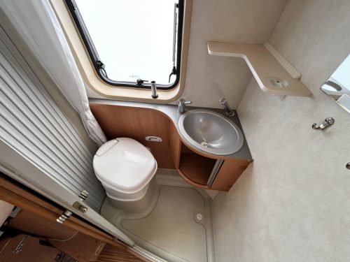 Adria Twin 600 Transverse bed/2010/Air conditioning/6-m photo: 12