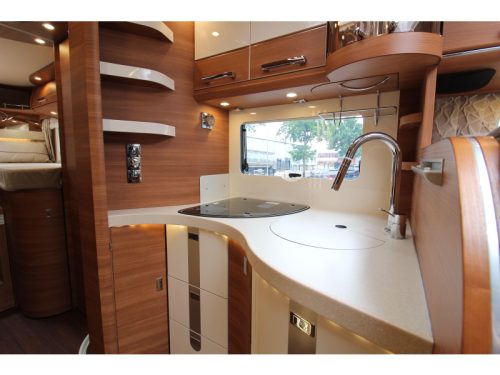 Carthago Chic C-Line I 4.9 LE-L Single beds + Pop-top roof  photo: 27