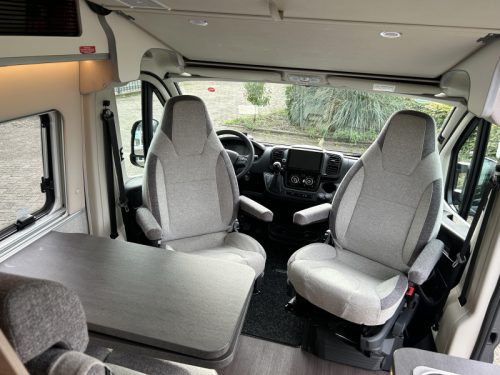 Knaus Boxstar Freeway 630 ME bus camper Automatic 160 HP photo: 7
