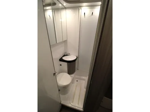 Hobby Optima Ontour 65 HKM 6 person / Bunk beds photo: 21