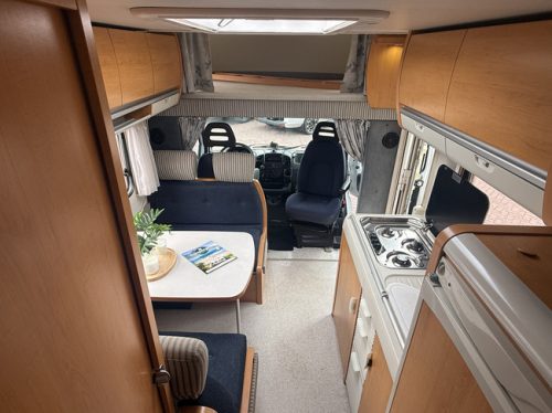 Hymer C 644 alcove transverse bed+bunk bed full options in very neat condition air conditioning awning TV electric dish 2x solar panels large garage inverter tow bar photo: 19
