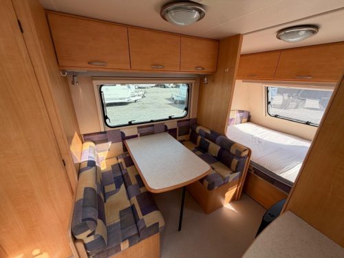Sterckeman Starlett 420 CP Mit Rangierhilfe!  Foto: 8