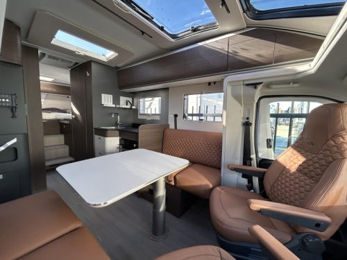 Adria Coral Supreme 670 DL 180HP automatic photo: 12