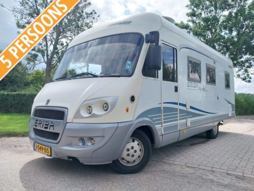 Hymer Eriba mit 44497 km und Dachklimaanlage Foto: 0