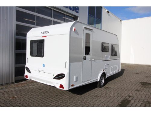 Knaus Sport 420 QD Transverse bed & spacious kitchen! photo: 1