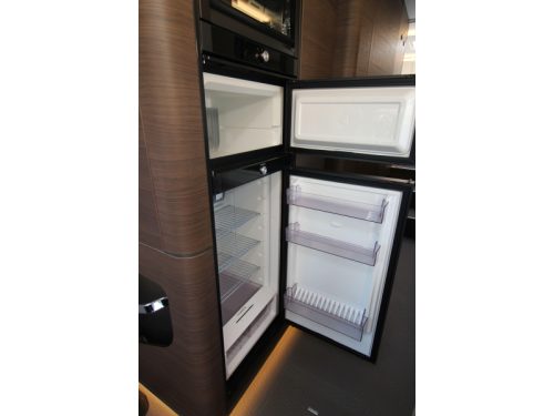 Adria Supersonic 890 LL Einzelbetten + Hubdach  Foto: 44