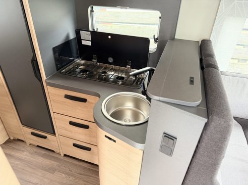 Knaus LIVE Wave 700 MEG Platinum Sel Foto: 11