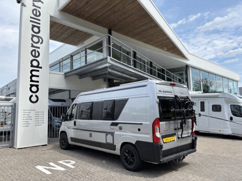 Adria Twin 600 SPT TRANSVERSE BED TOW BAR SOLAR PANEL EURO6 photo: 18