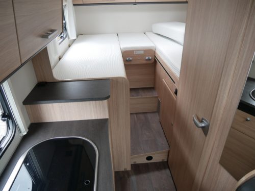 Sunlight V66, Single Beds, 9-Speed Automatic, XL Garage!! photo: 16