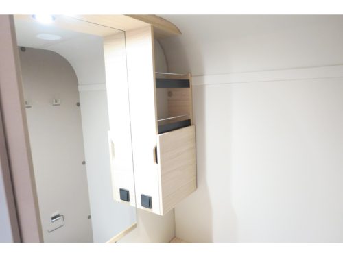 Weinsberg CaraLife 390 QD AIRCO+RANGIERHILFE+KASSETTENMARKISE Foto: 10