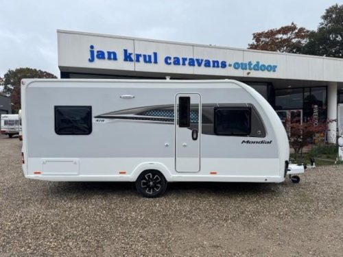 Sprite Mondial 470 SE French bed photo: 1