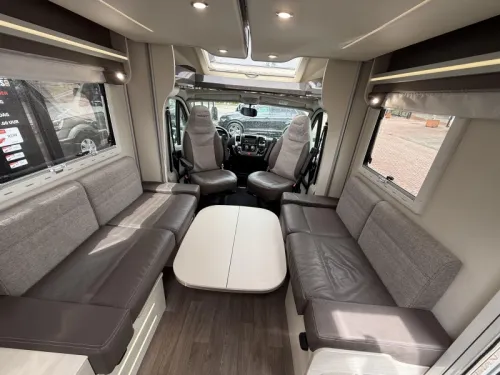 Challenger Graphite 270 VIP Lit escamotable Lits jumeaux 2018 photo : 15