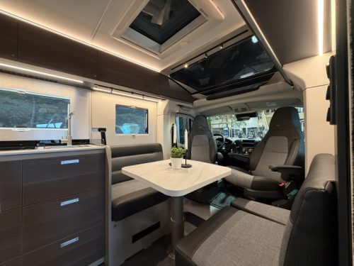 Adria Compact Supreme DL automatic / single beds photo: 8