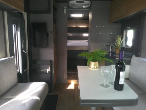 Dethleffs Trend I 7057 DBM Queensbed super completo foto: 8