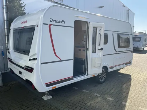 Dethleffs Camper 460 EL MOVER-AWNING-BIKE RACK photo: 3